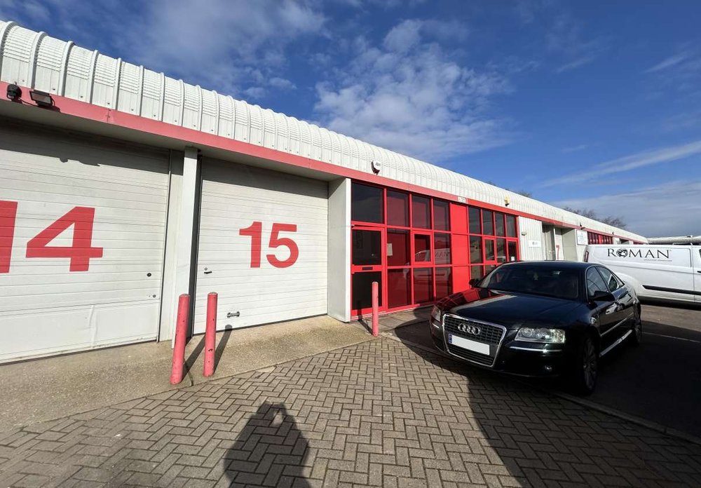 Industrial Unit to let Wellingborough NN8 6UW,1011sq ft Boxpod