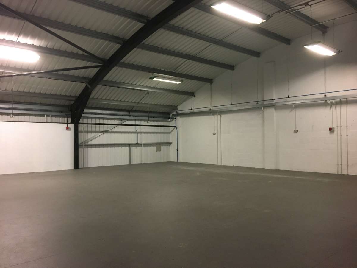 Industrial Unit in Plymouth - photo 2