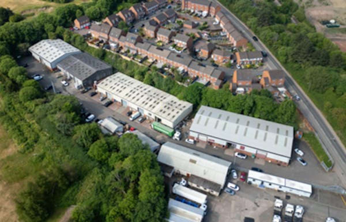 Investment in Rowley Regis - photo 3