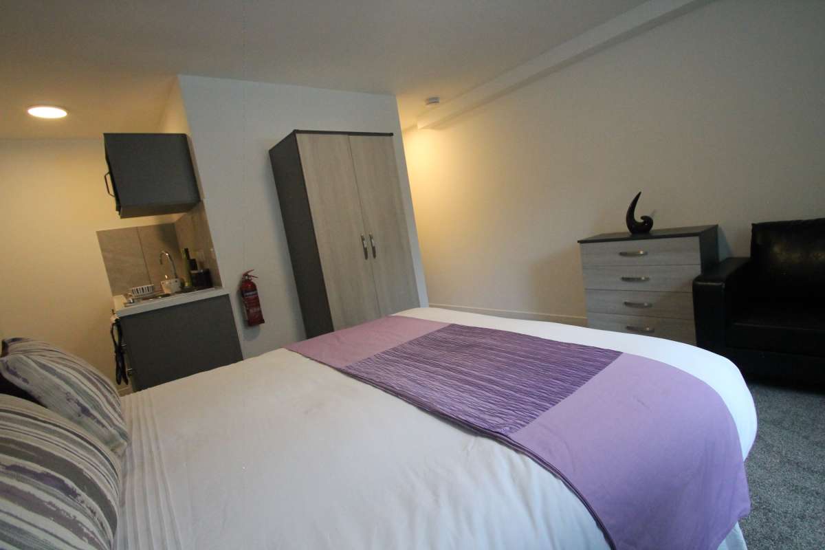 Investment in Plymouth - photo 3