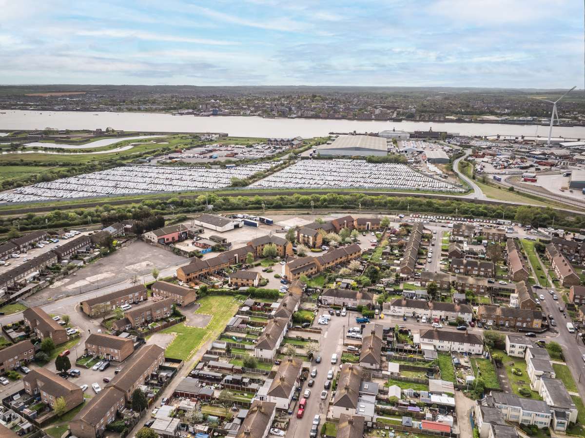 Investment in Essex - photo 4