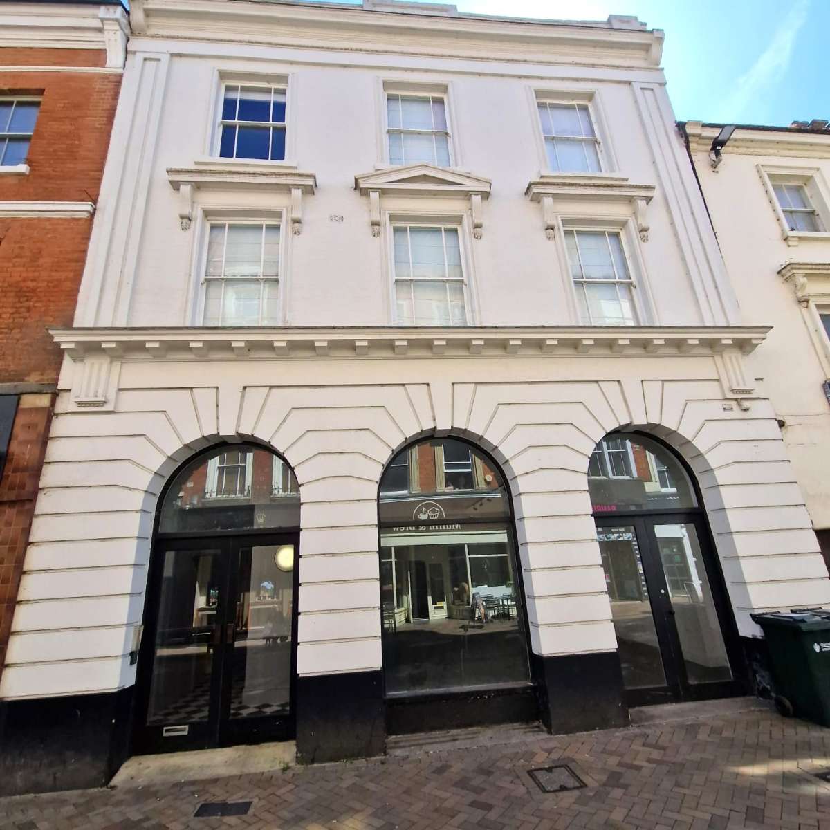 Investment in Banbury - photo 2