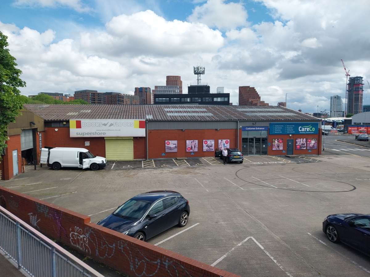 Investment in Leeds - photo 3