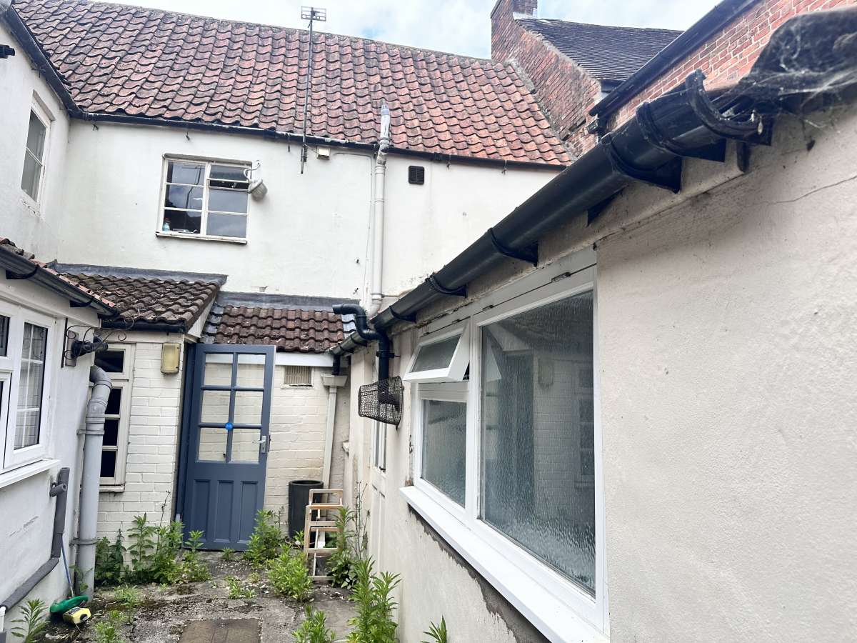 Investment in Westbury - photo 4