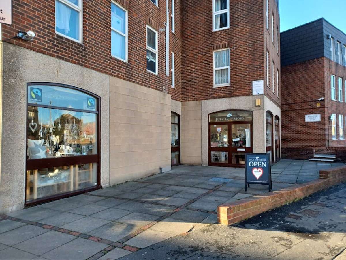 Investment in Bognor - photo 3