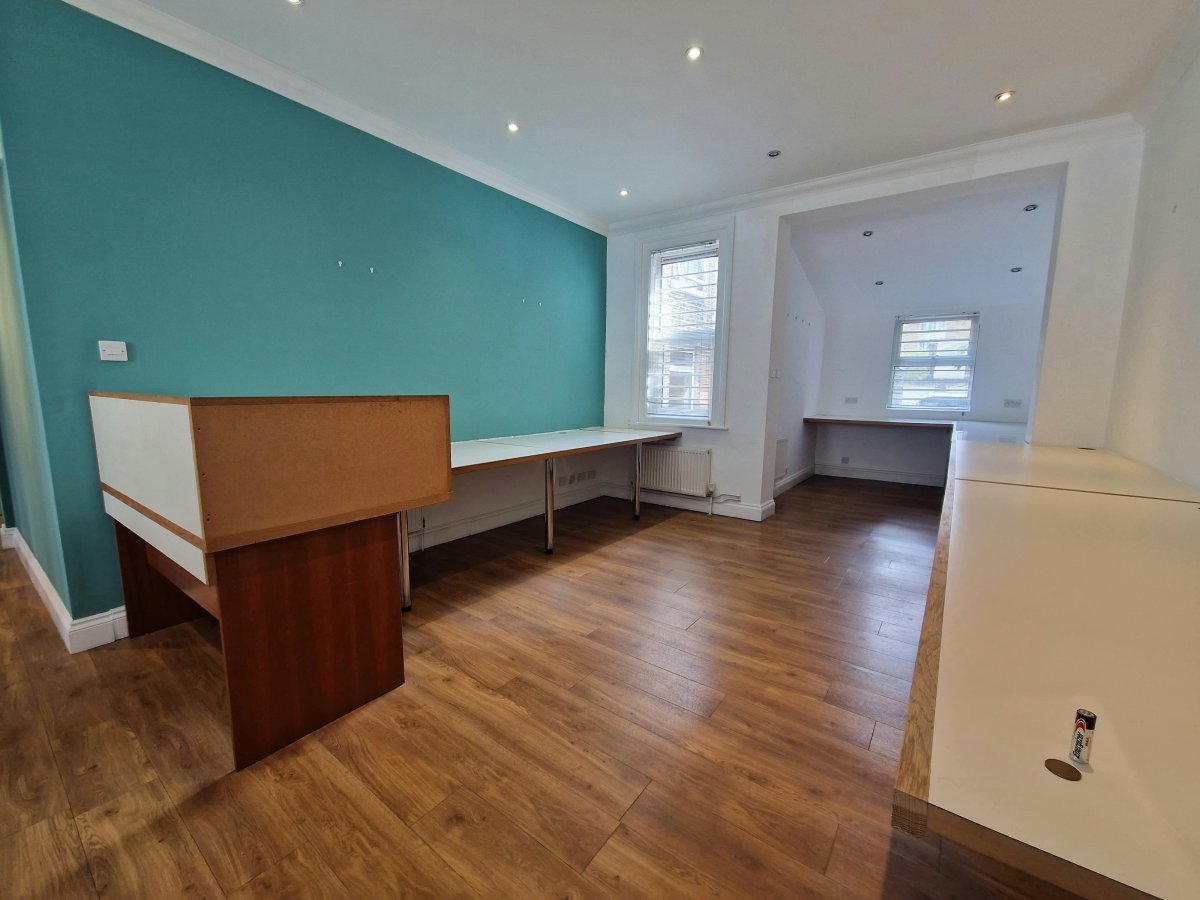 Investment in Portsmouth - photo 2