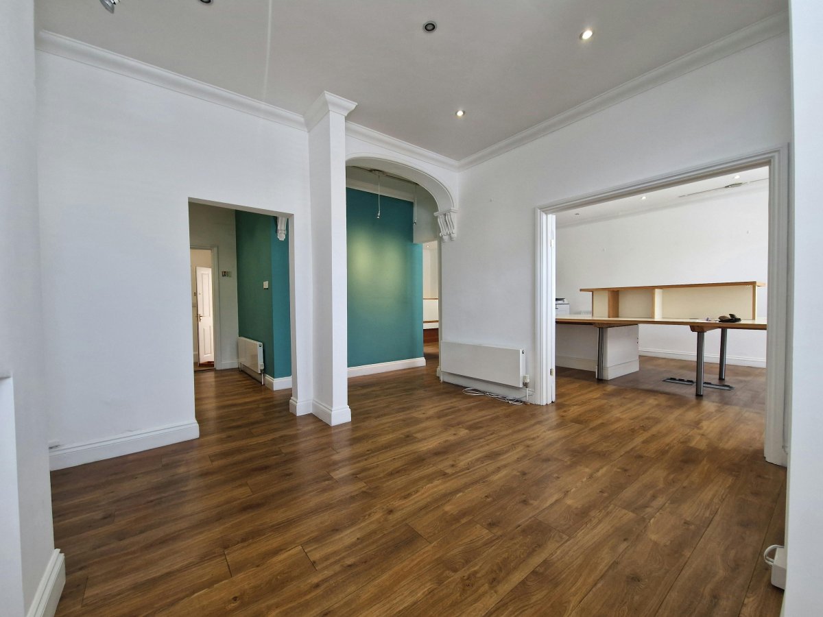 Investment in Portsmouth - photo 4