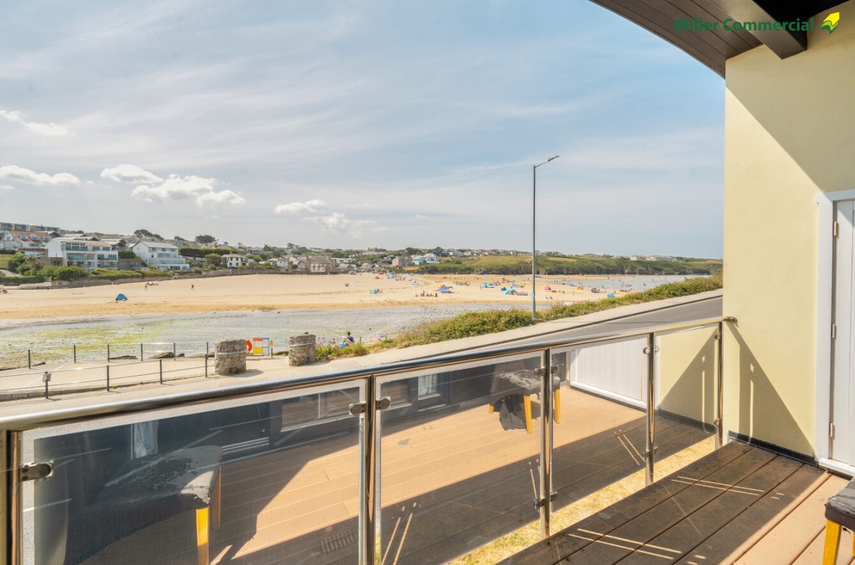 Investment in Newquay - photo 3