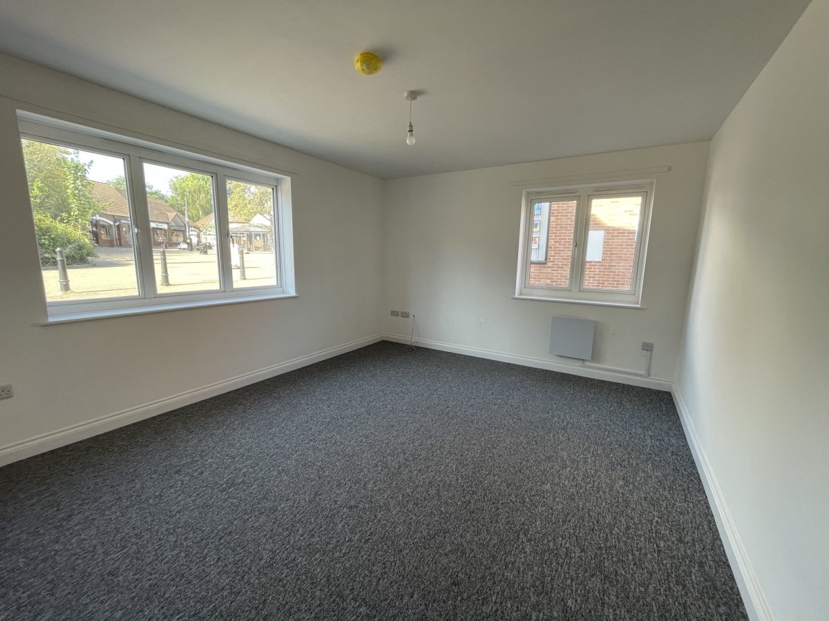 Investment in Stowmarket - photo 4