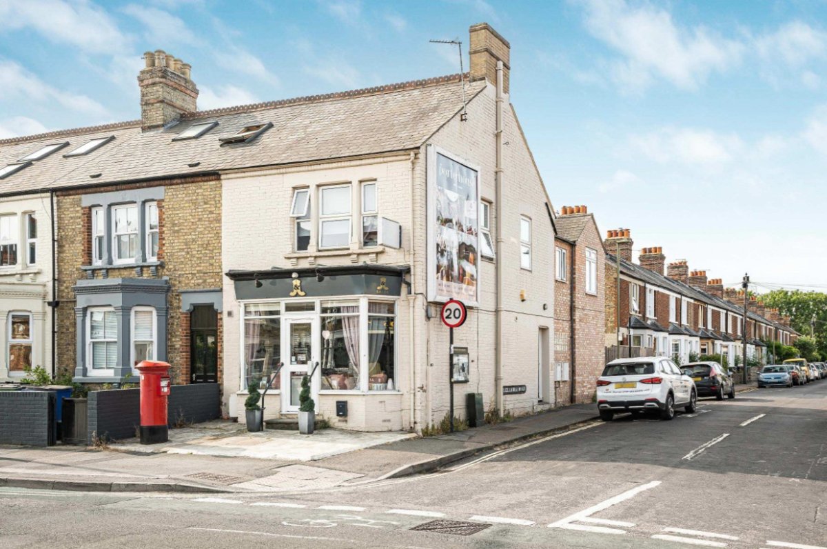 Investment in Oxford