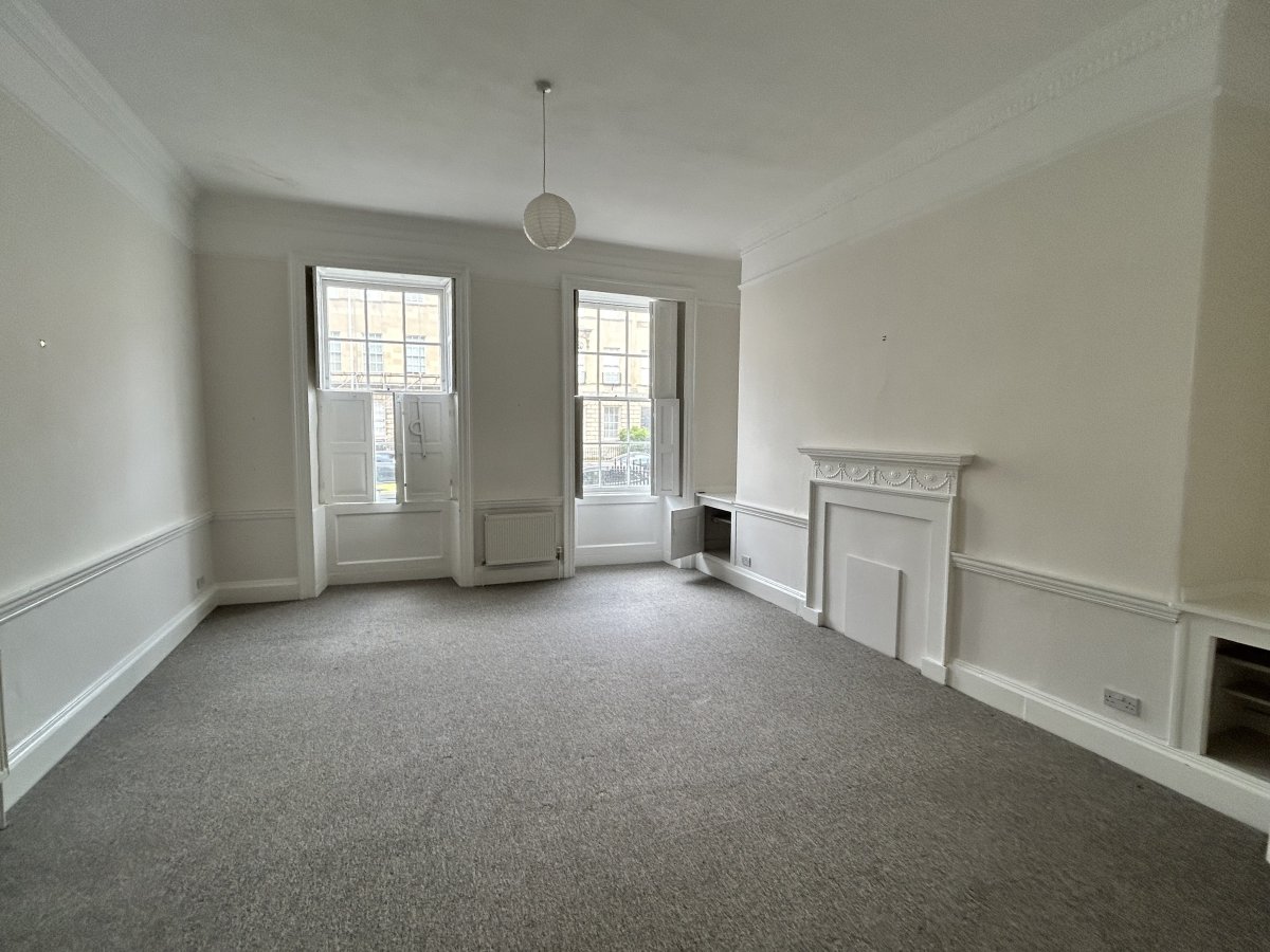 Investment in Bath - photo 2