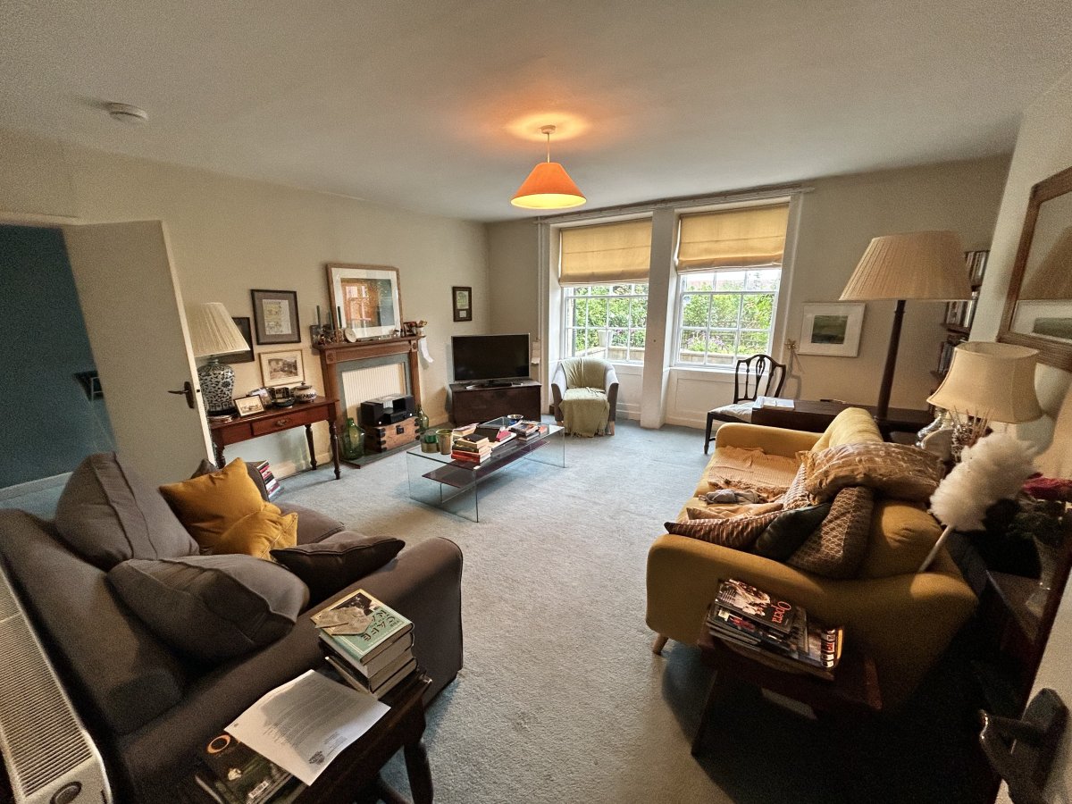 Investment in Bath - photo 2