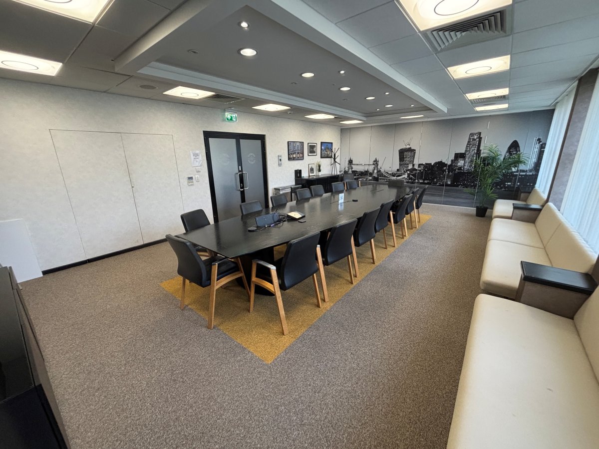 Investment in Leicester - photo 3