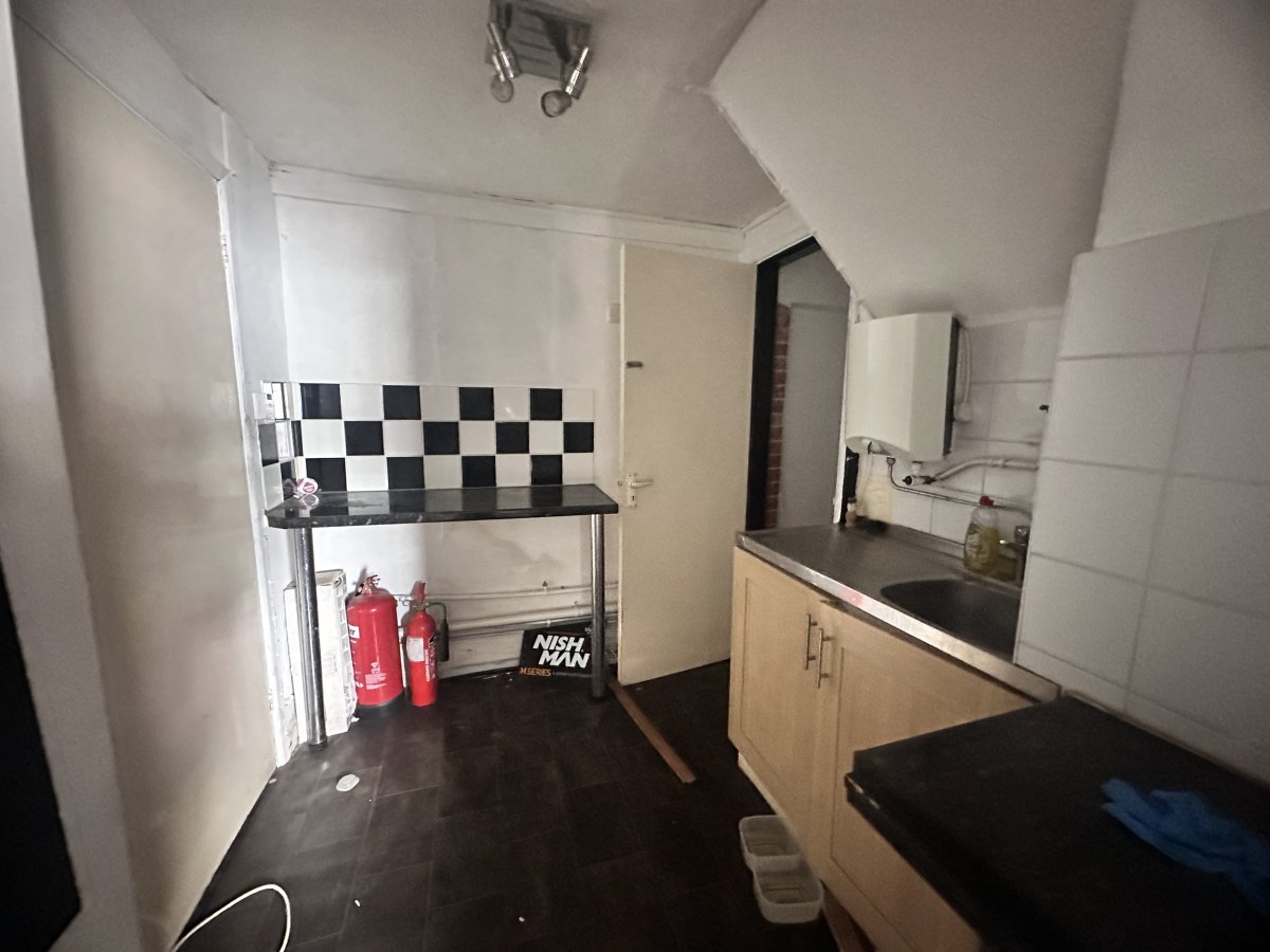 Investment in Westbury - photo 2