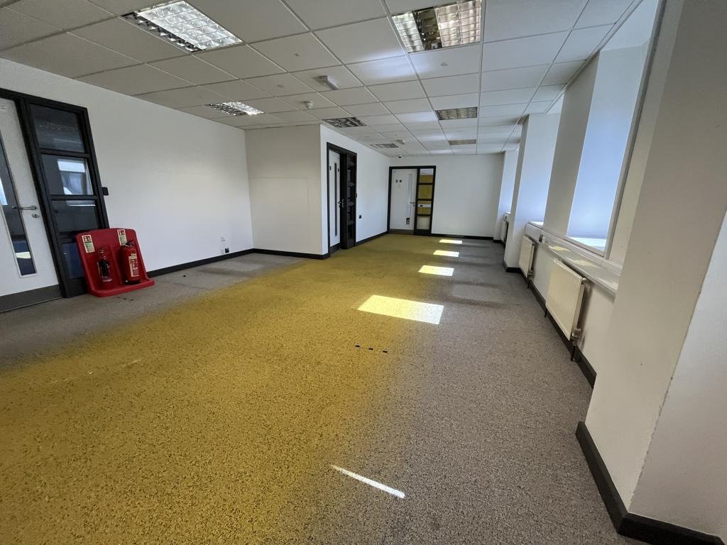 Investment in Ipswich - photo 3