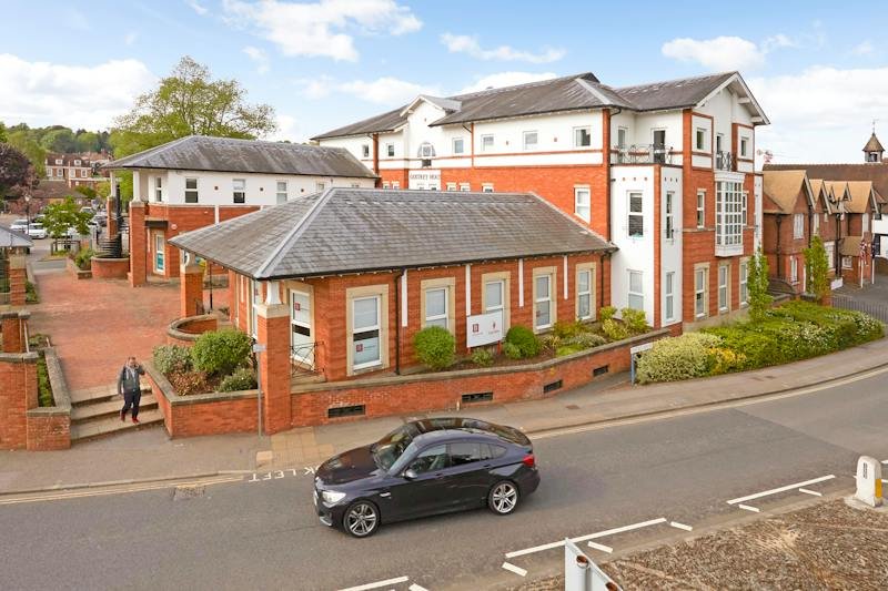 Investment in Farnham - photo 3