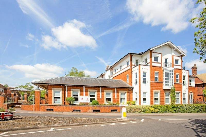Investment in Farnham - photo 4