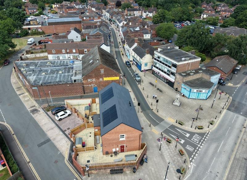 Investment in Telford - photo 2