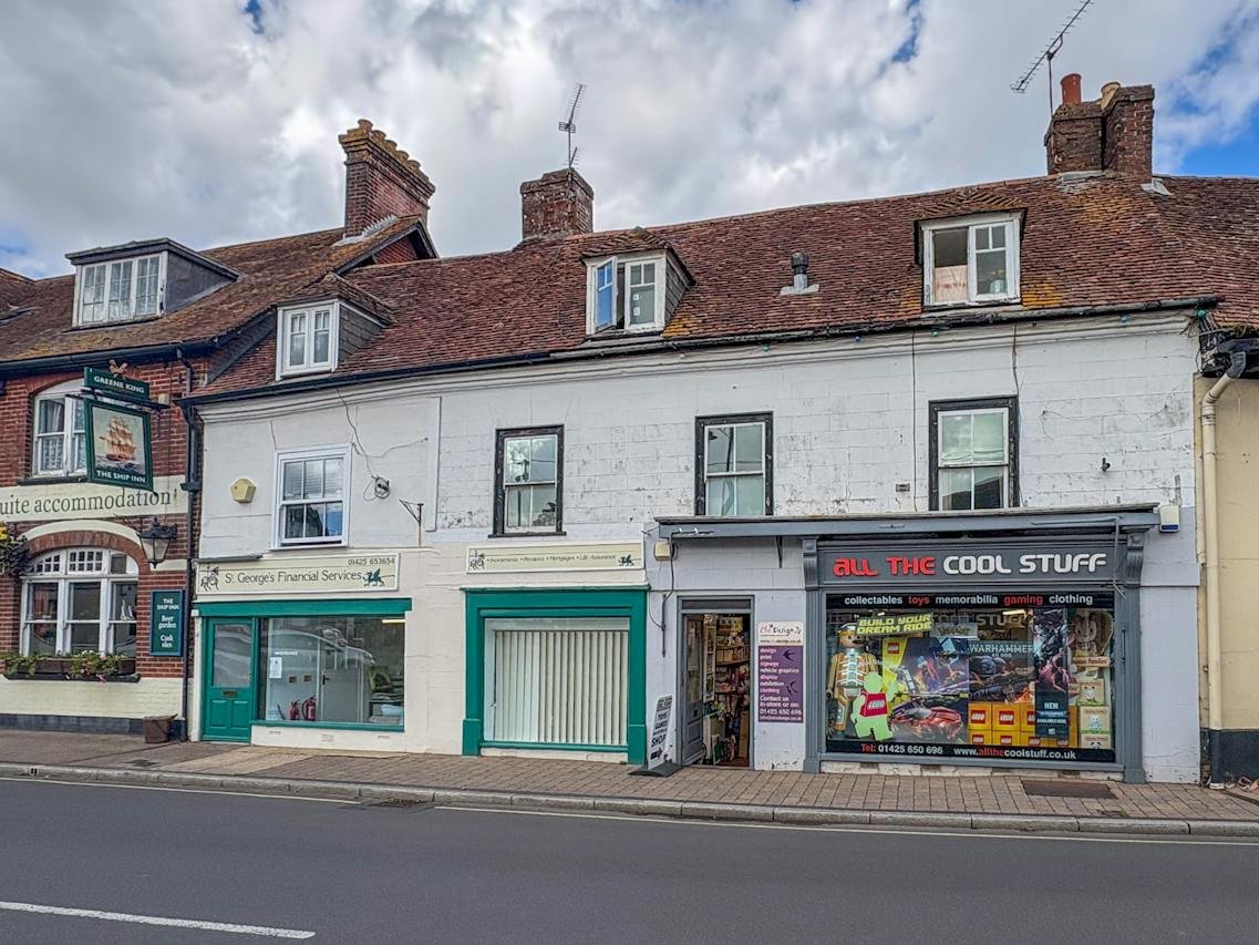 Investment in Fordingbridge - photo 2