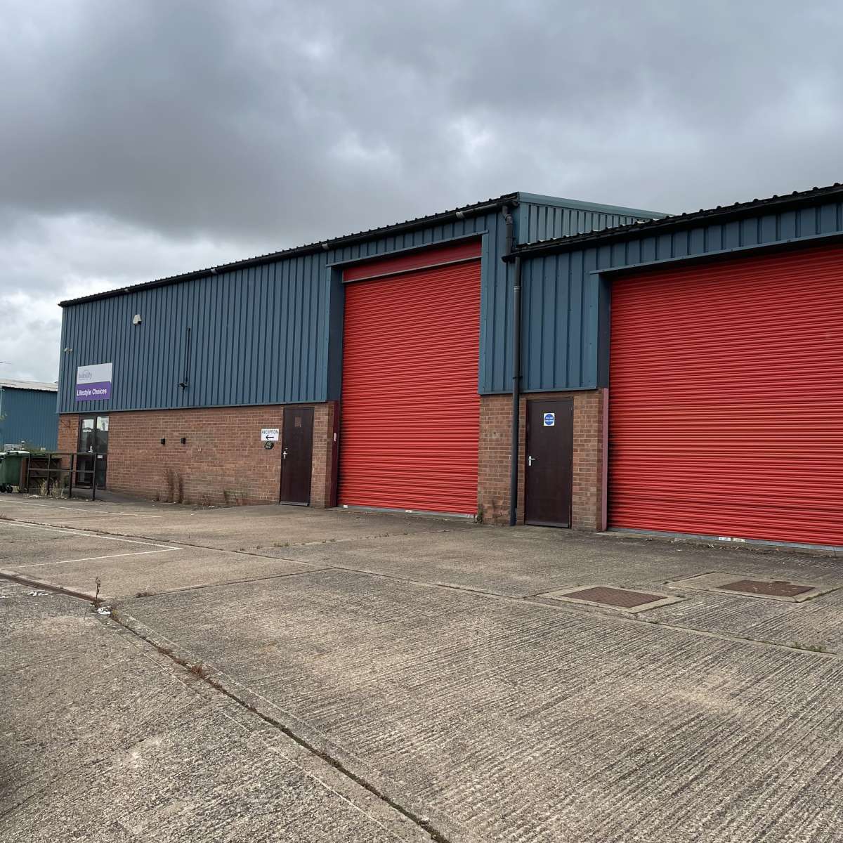 Investment for sale Brackley NN13 7BE,1340sq ft Boxpod