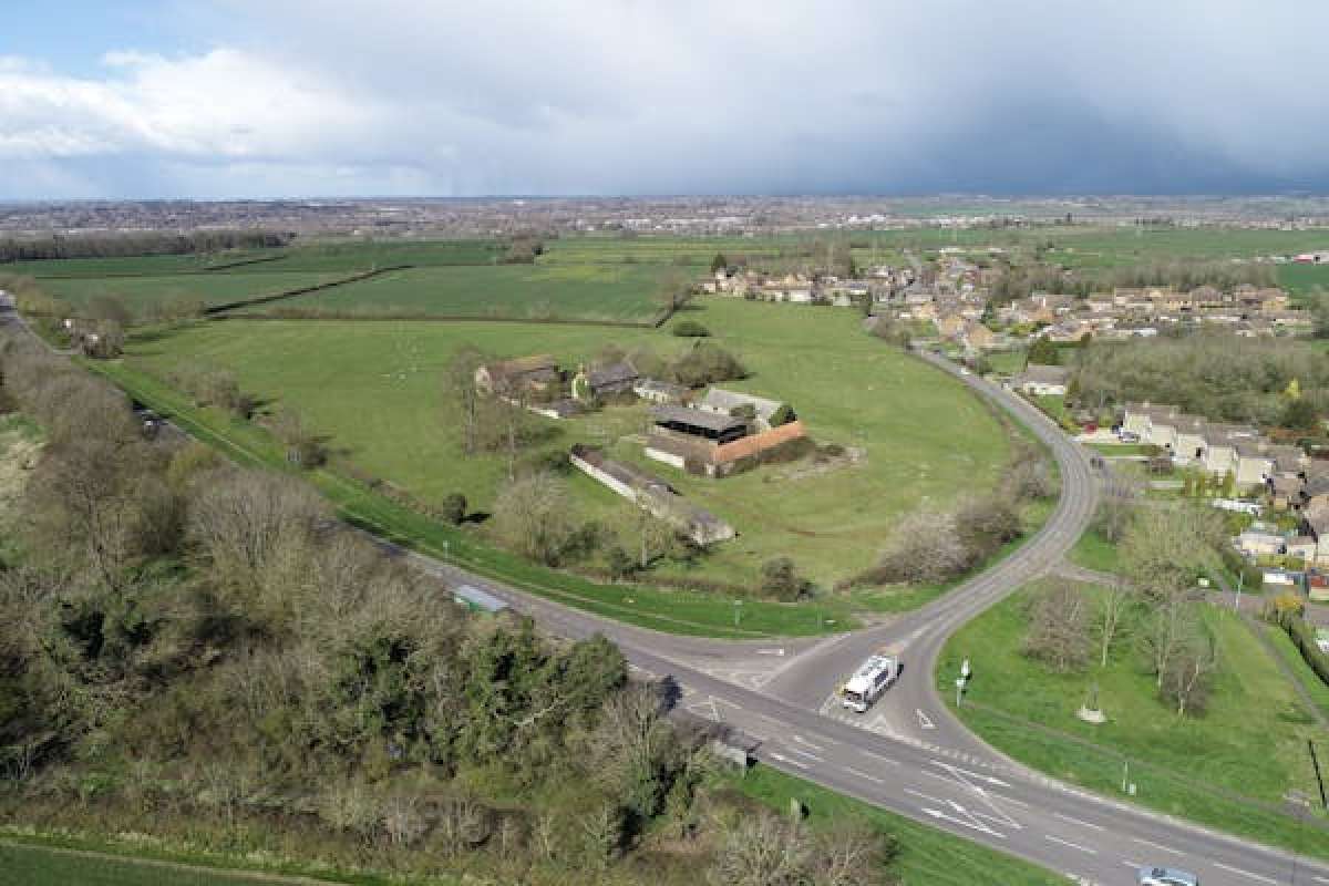 Land in Northampton - photo 4