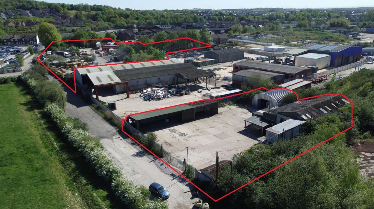 Land in Castleford