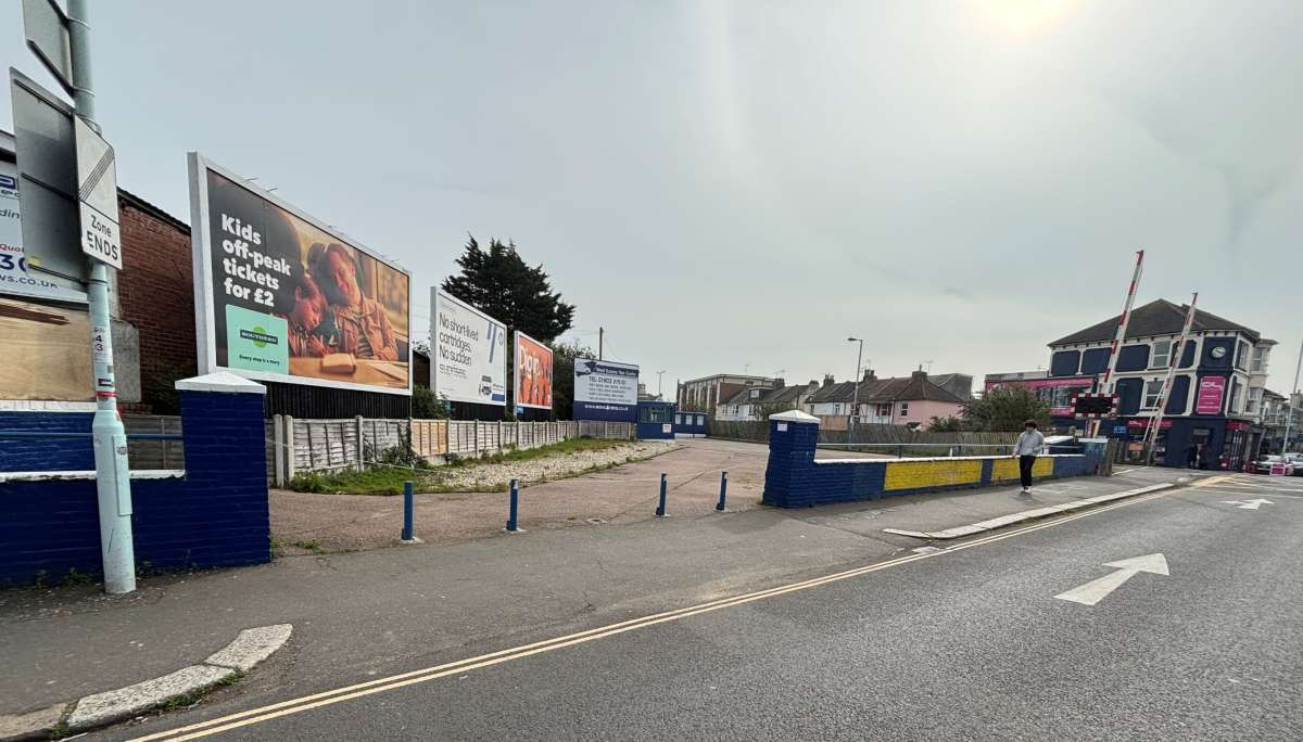 Land in Worthing