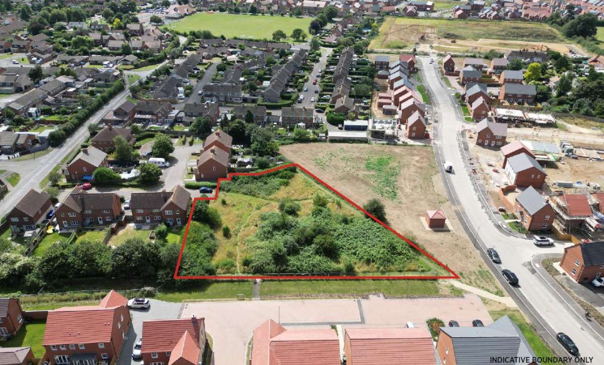 Land in Wallingford