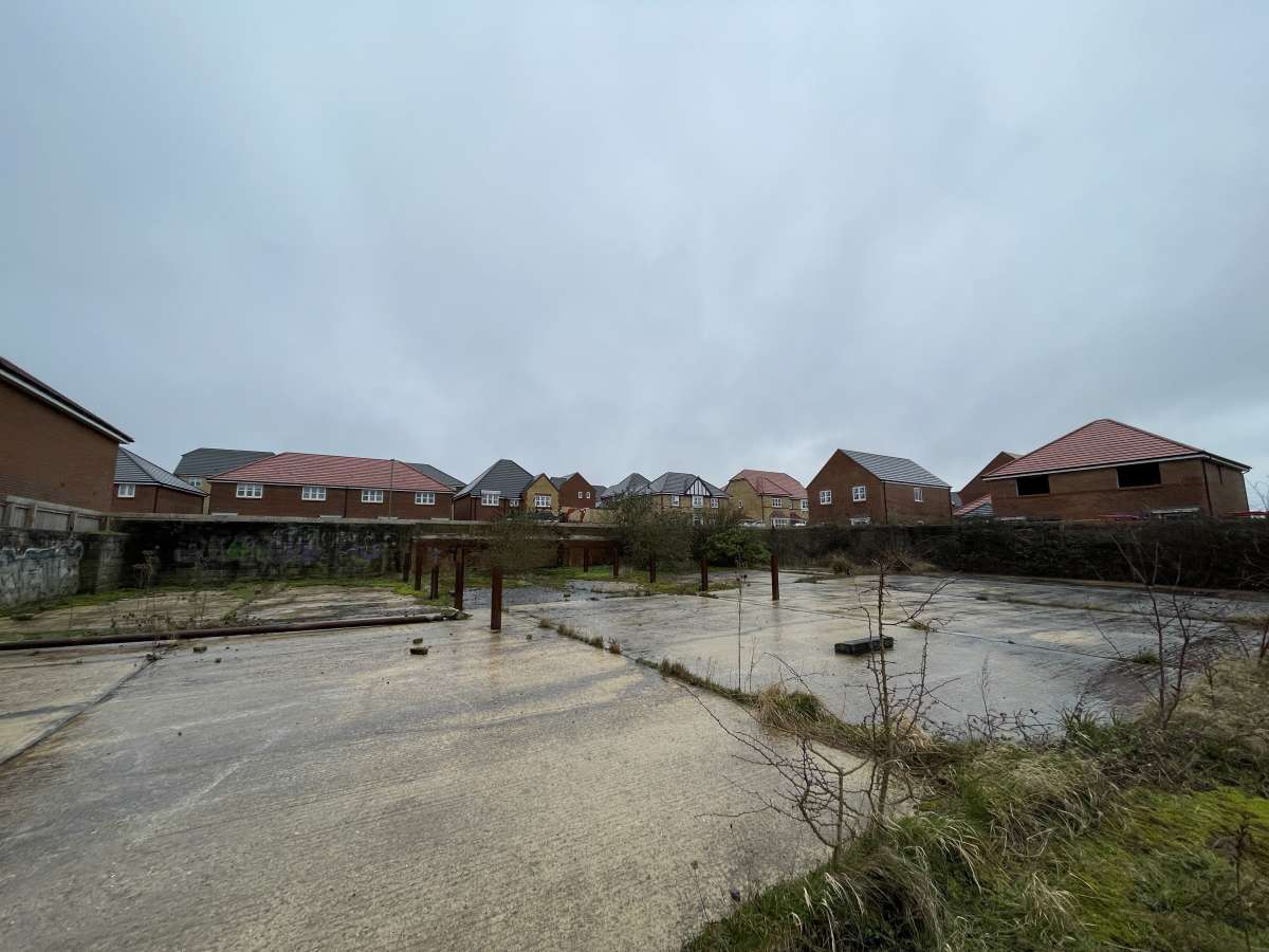 Land in Faringdon - photo 2