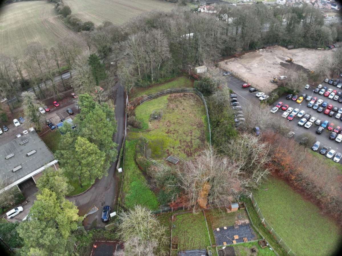 Land in Park Prewett