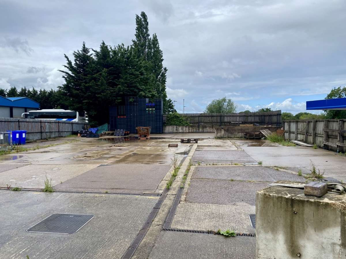 Land in Evesham - photo 2
