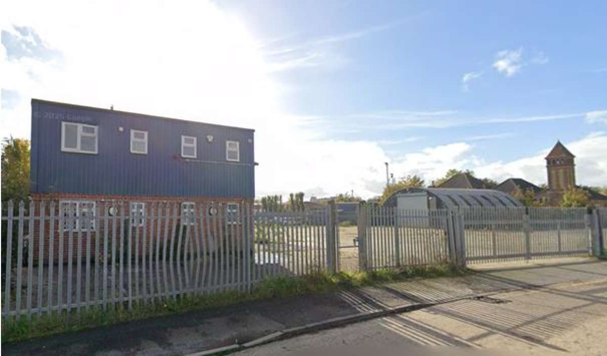 Land in Newbury - photo 4