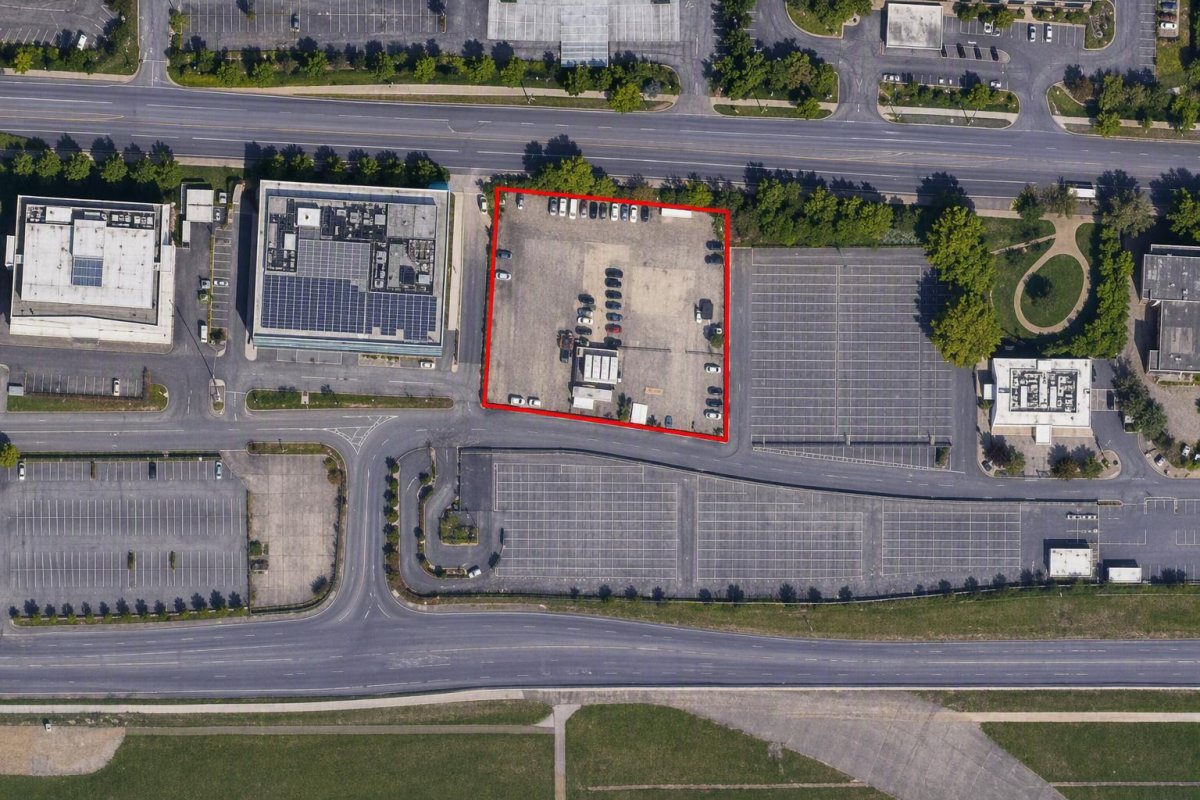 Land in London Heathrow Airport