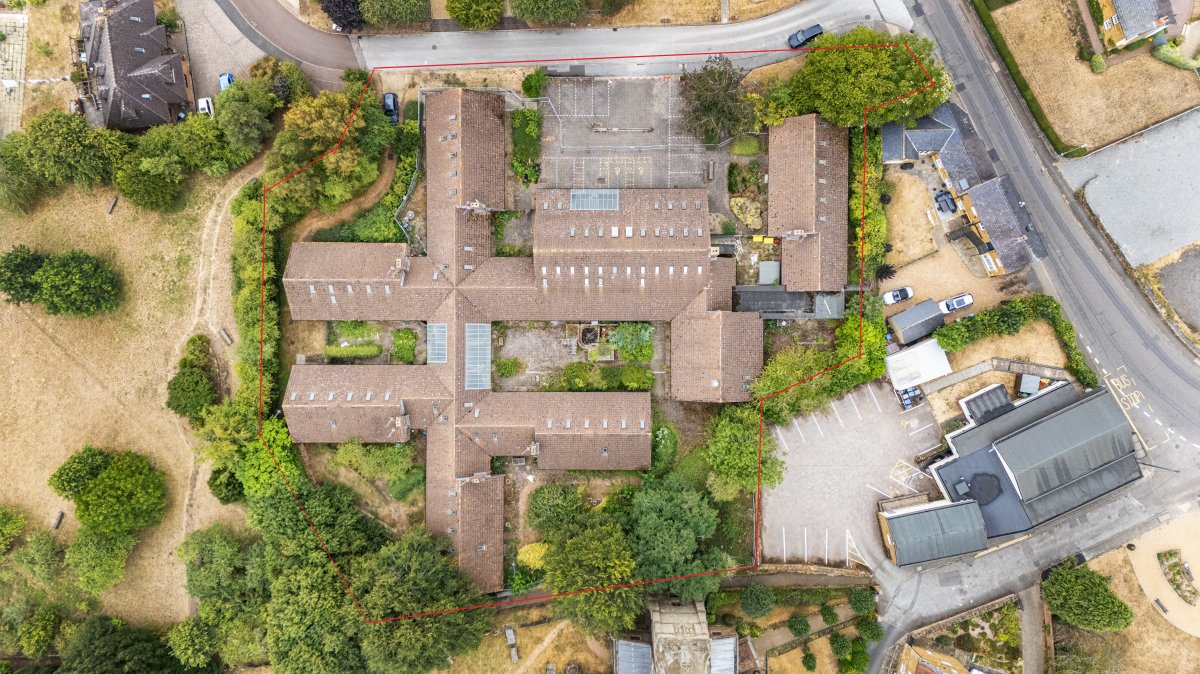 Land in Desborough