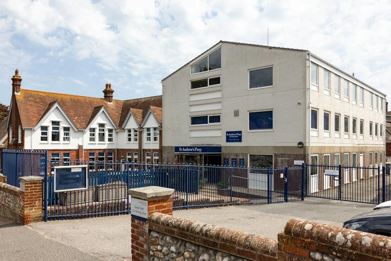Land in Eastbourne - photo 4