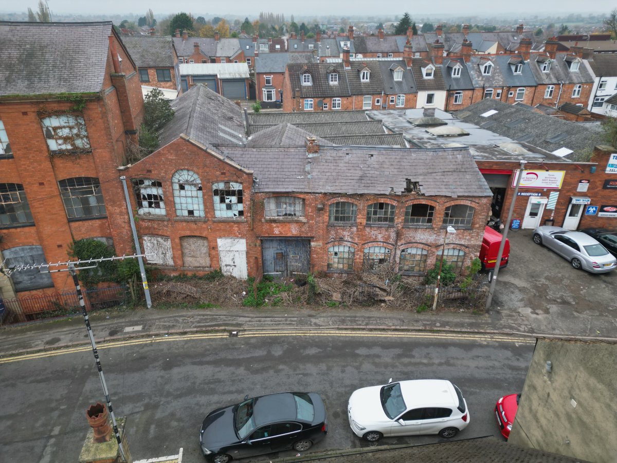 Land in Hinckley
