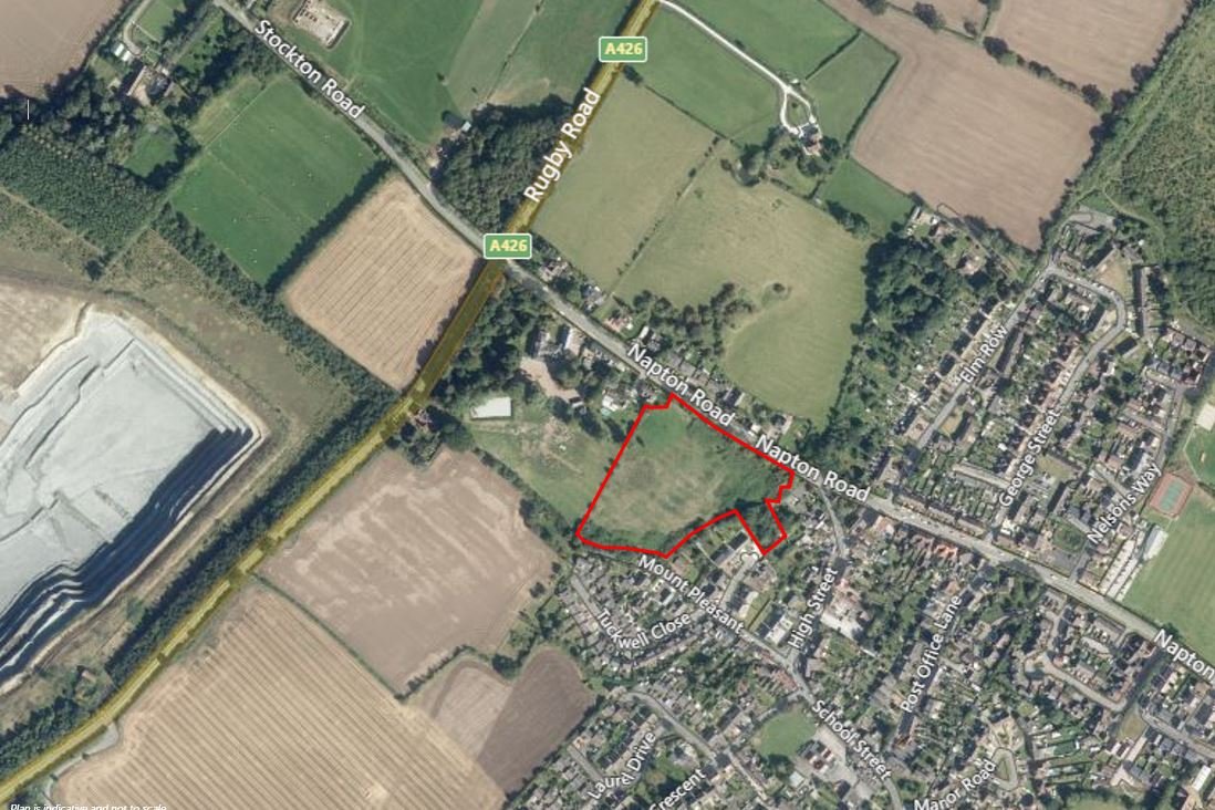 Land in Southam