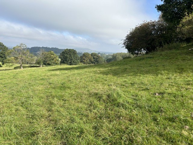 Land in Gloucester