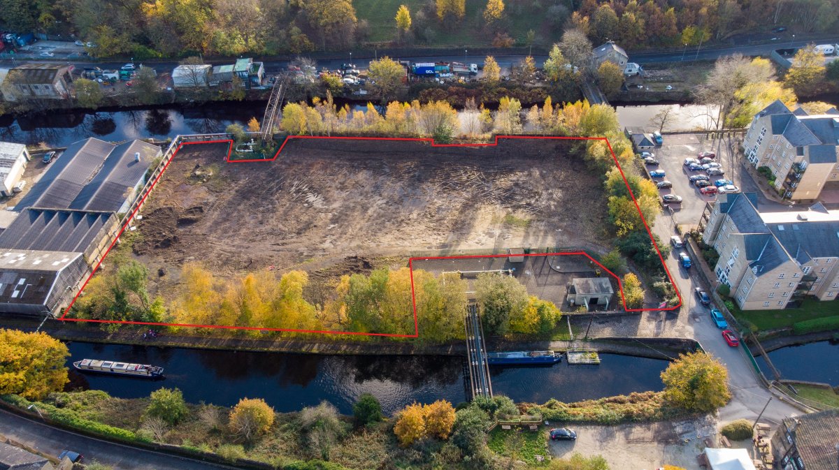 Land in Sowerby Bridge