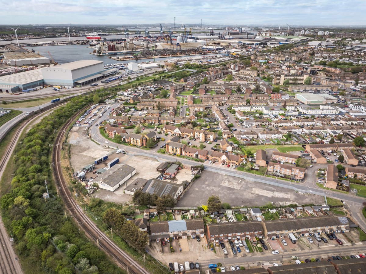 Land in Tilbury - photo 4