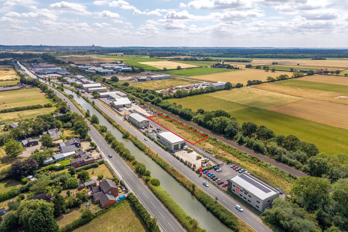 Land in Saxilby - photo 2