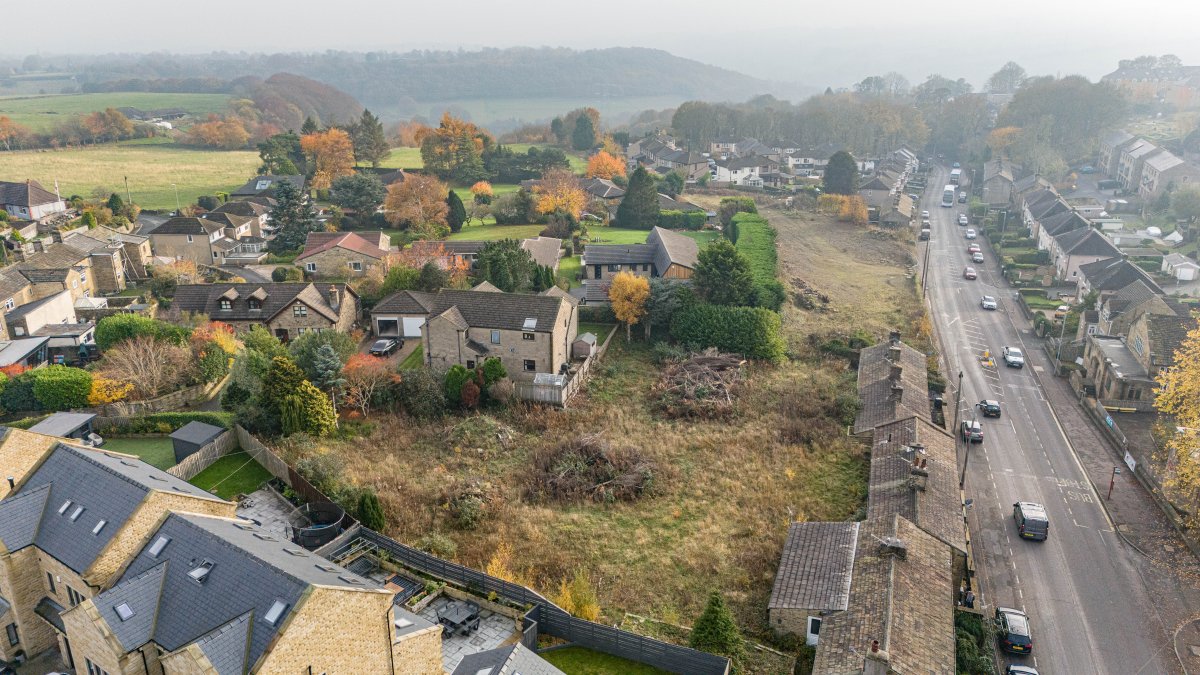 Land in Northowram - photo 3