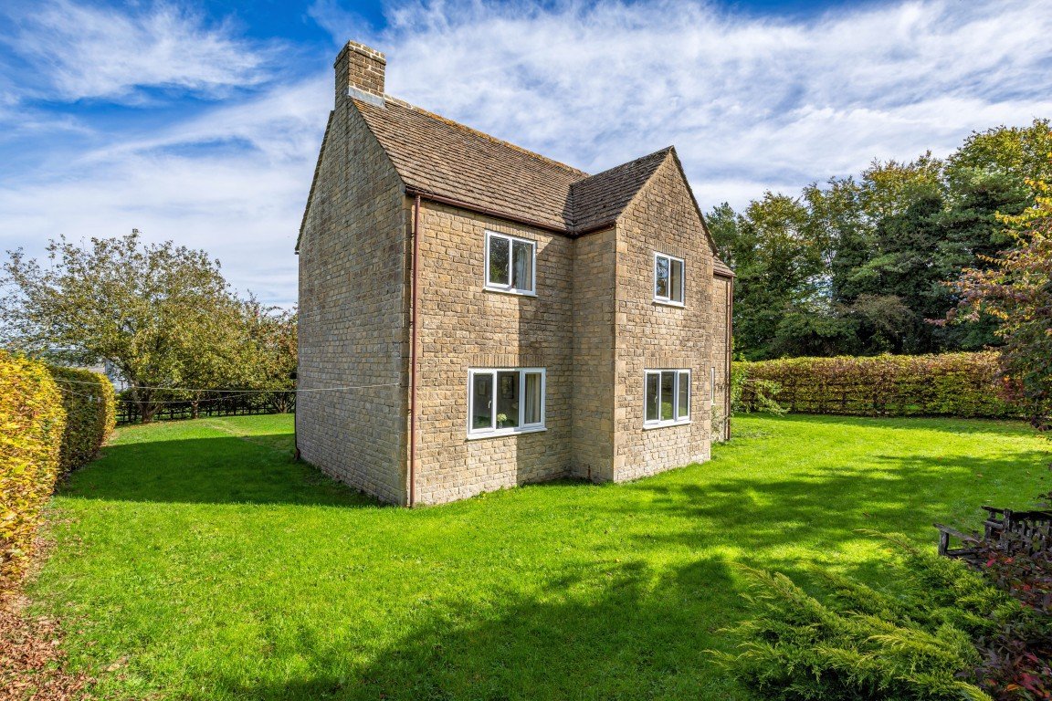 Land in Cheltenham - photo 3