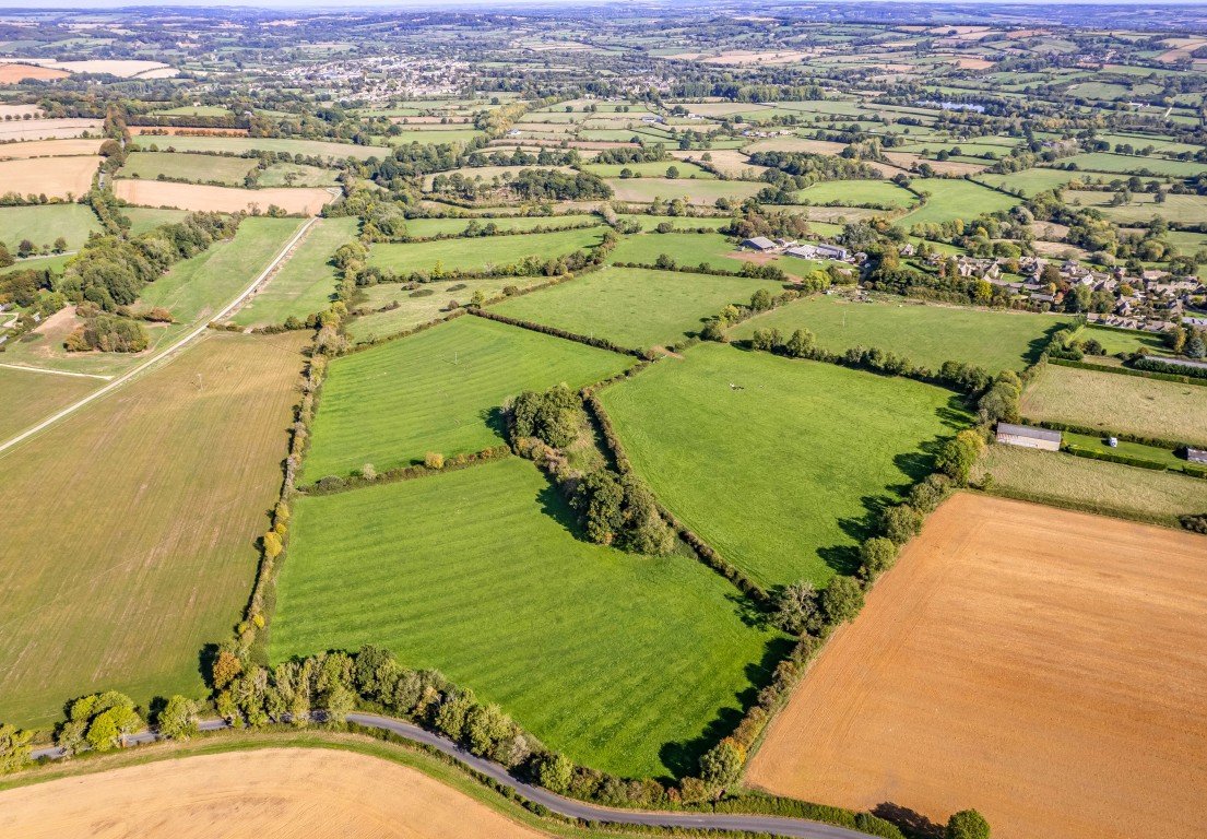 Land in Cheltenham - photo 3