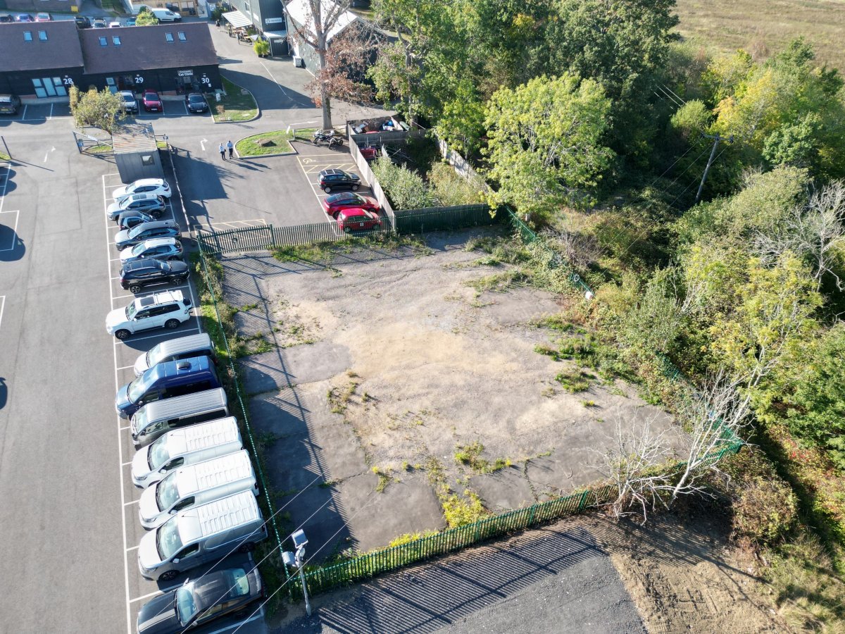 Land in Horsham