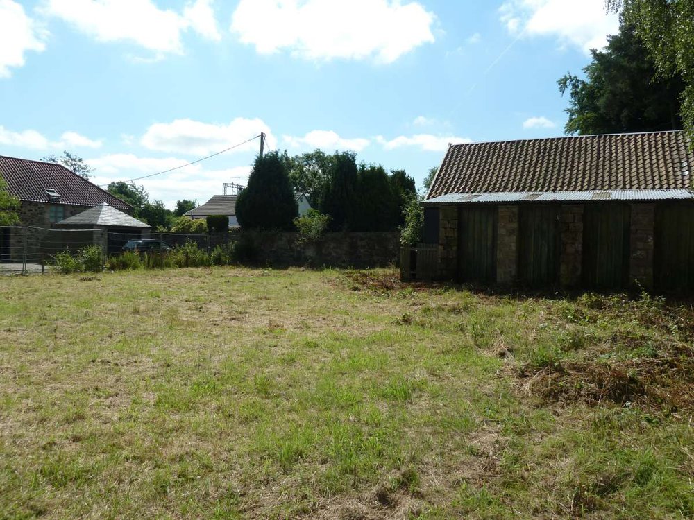 Land for sale Falkirk EH49 7RZ,5274sq ft Boxpod