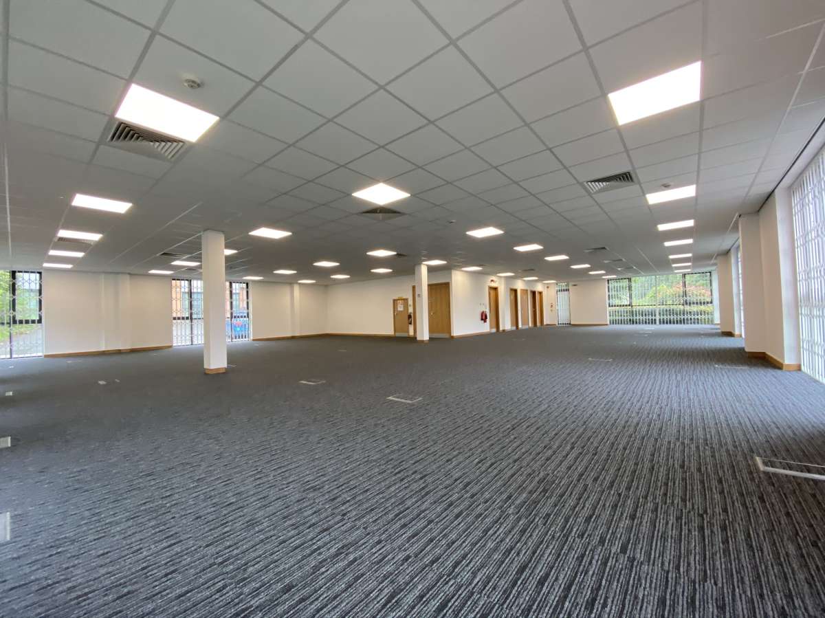 Office in Sheffield - photo 4