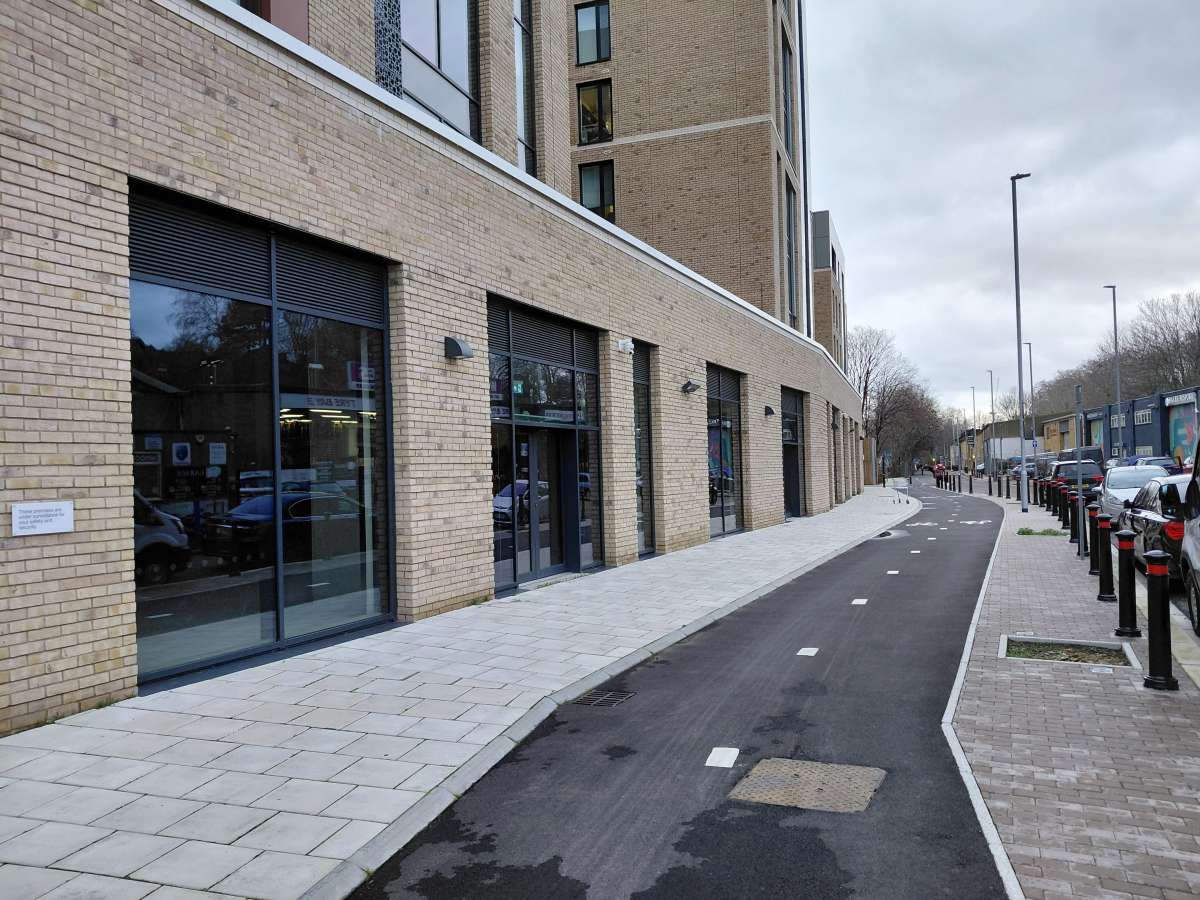 Office in Bristol - photo 3