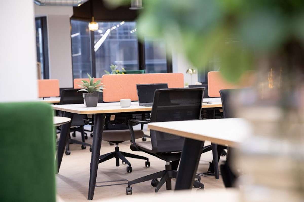 Office in London - photo 3