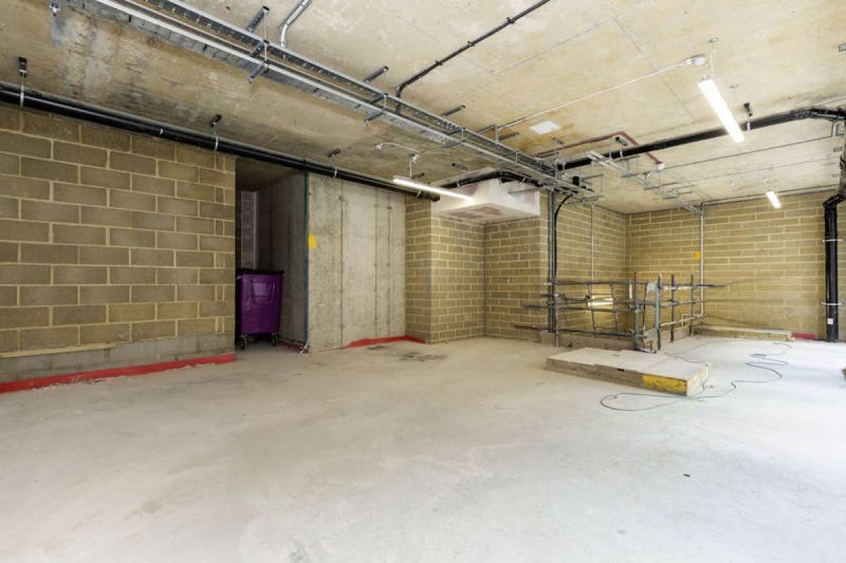Office in London - photo 4